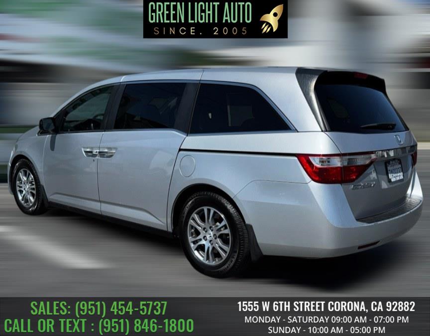 2013 Honda Odyssey 5dr EX, available for sale in Corona, California | Green Light Auto. Corona, California 2013 Honda Odyssey 5dr EX, available for sale in Corona, California | Green Light Auto. Corona, California