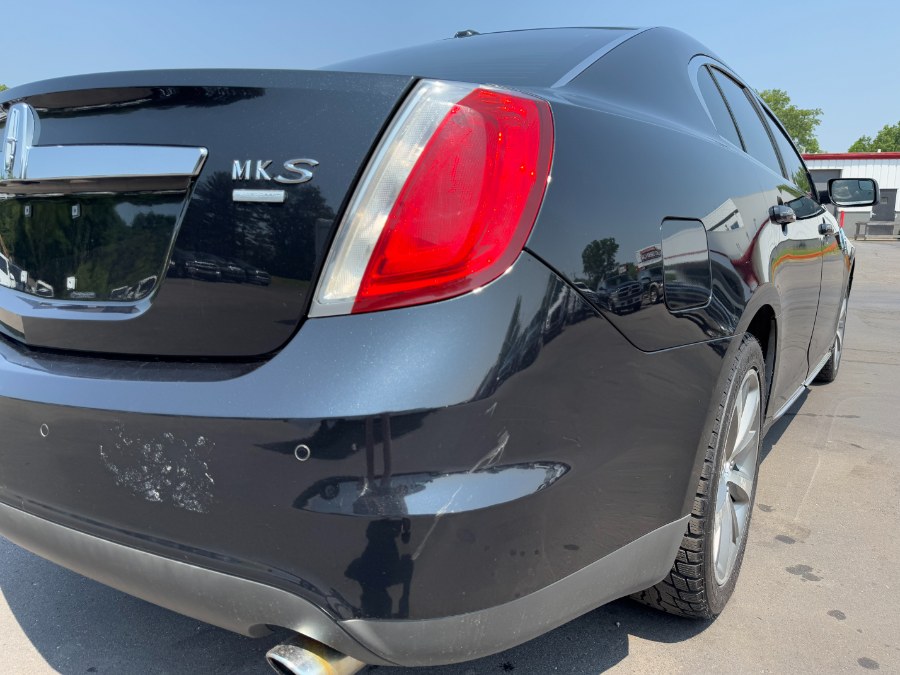 2010 Lincoln MKS 4dr Sdn 3.5L AWD w/EcoBoost, available for sale in Ortonville, Michigan | Marsh Auto Sales LLC. Ortonville, Michigan 2010 Lincoln MKS 4dr Sdn 3.5L AWD w/EcoBoost, available for sale in Ortonville, Michigan | Marsh Auto Sales LLC. Ortonville, Michigan
