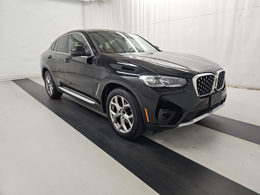 2022 BMW X4 xDrive30i Sports Activity Coupe, available for sale in Franklin Square, New York | Luxury Motor Club. Franklin Square, New York 2022 BMW X4 xDrive30i Sports Activity Coupe, available for sale in Franklin Square, New York | Luxury Motor Club. Franklin Square, New York
