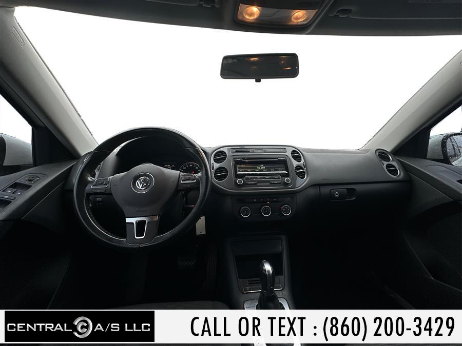 2013 Volkswagen Tiguan 4WD 4dr Auto SE, available for sale in East Windsor, Connecticut | Central A/S LLC. East Windsor, Connecticut 2013 Volkswagen Tiguan 4WD 4dr Auto SE, available for sale in East Windsor, Connecticut | Central A/S LLC. East Windsor, Connecticut
