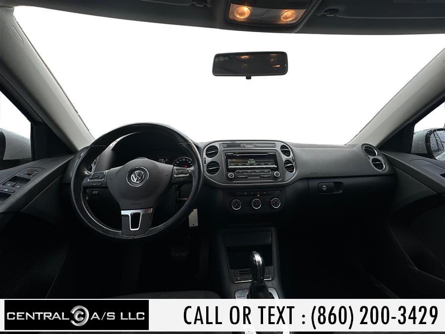 2013 Volkswagen Tiguan 4WD 4dr Auto SE, available for sale in East Windsor, Connecticut | Central A/S LLC. East Windsor, Connecticut 2013 Volkswagen Tiguan 4WD 4dr Auto SE, available for sale in East Windsor, Connecticut | Central A/S LLC. East Windsor, Connecticut