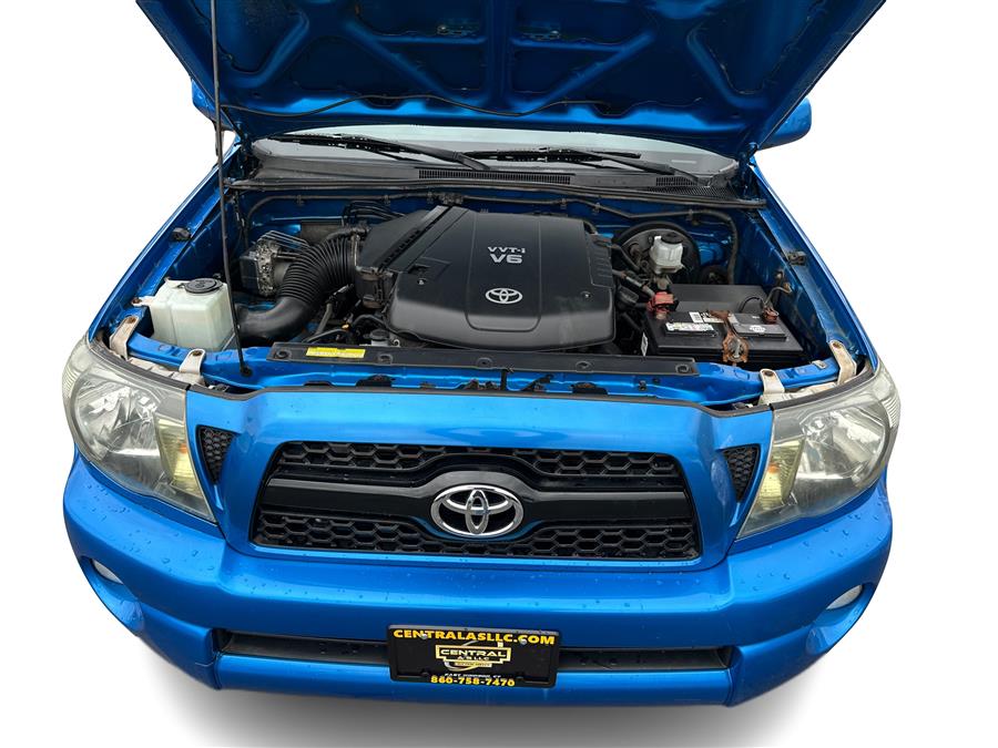 2011 Toyota Tacoma 4WD Double LB V6 AT (Natl), available for sale in East Windsor, Connecticut | Central A/S LLC. East Windsor, Connecticut 2011 Toyota Tacoma 4WD Double LB V6 AT (Natl), available for sale in East Windsor, Connecticut | Central A/S LLC. East Windsor, Connecticut