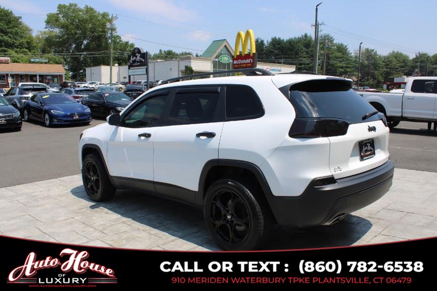2020 Jeep Cherokee Latitude Plus 4x4, available for sale in Plantsville, Connecticut | Auto House of Luxury. Plantsville, Connecticut 2020 Jeep Cherokee Latitude Plus 4x4, available for sale in Plantsville, Connecticut | Auto House of Luxury. Plantsville, Connecticut