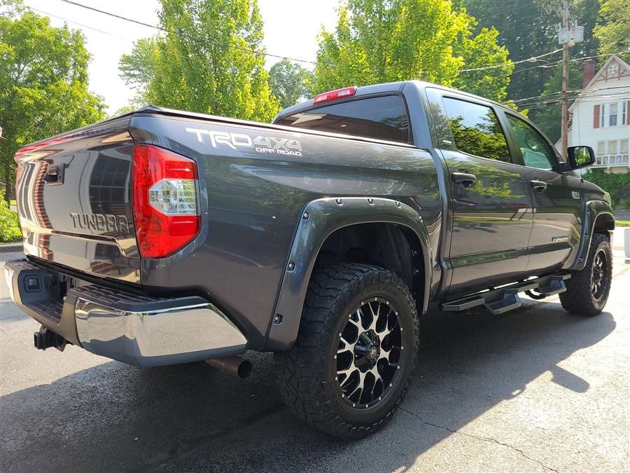 2018 Toyota Tundra 4WD SR5 CrewMax 5.5'' Bed 5.7L (Natl), available for sale in Canton, Connecticut | Lava Motors. Canton, Connecticut 2018 Toyota Tundra 4WD SR5 CrewMax 5.5'' Bed 5.7L (Natl), available for sale in Canton, Connecticut | Lava Motors. Canton, Connecticut