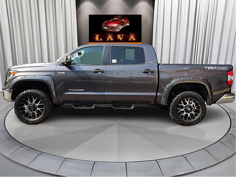 2018 Toyota Tundra 4WD SR5 CrewMax 5.5'' Bed 5.7L (Natl), available for sale in Canton, Connecticut | Lava Motors. Canton, Connecticut 2018 Toyota Tundra 4WD SR5 CrewMax 5.5'' Bed 5.7L (Natl), available for sale in Canton, Connecticut | Lava Motors. Canton, Connecticut