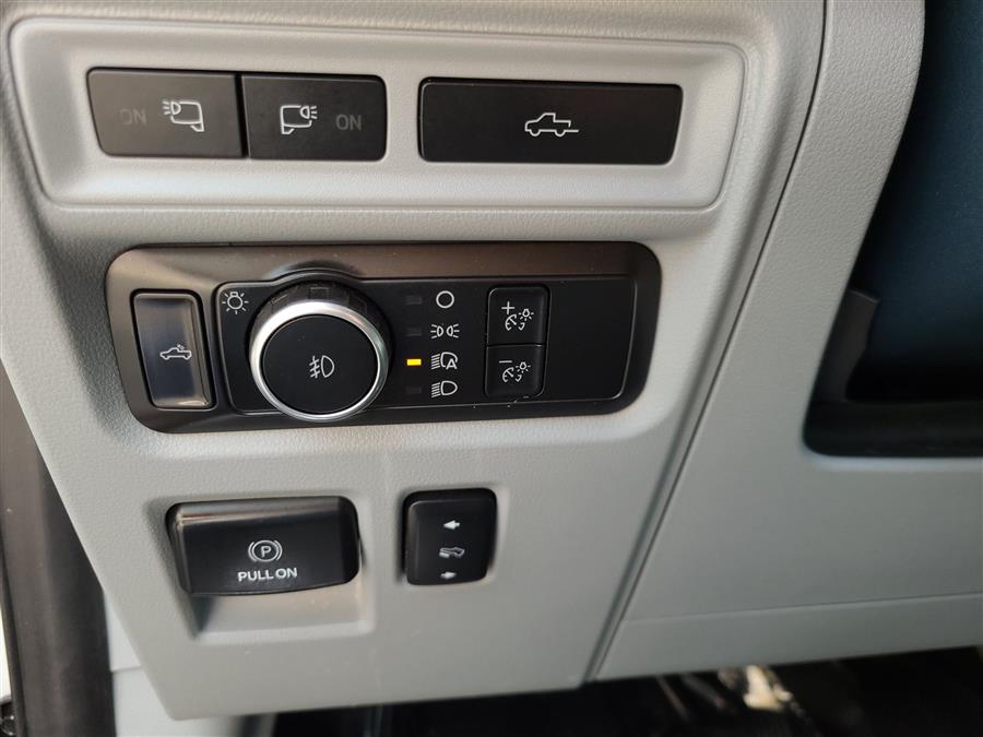 2021 Ford F-150 Limited 4WD SuperCrew 5.5'' Box, available for sale in Canton, Connecticut | Lava Motors. Canton, Connecticut 2021 Ford F-150 Limited 4WD SuperCrew 5.5'' Box, available for sale in Canton, Connecticut | Lava Motors. Canton, Connecticut