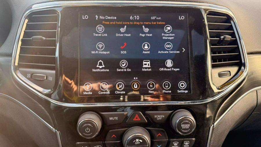2021 Jeep Grand Cherokee Limited Sport Utility 4D, available for sale in Irvington, New Jersey | NJ Used Cars Center. Irvington, New Jersey 2021 Jeep Grand Cherokee Limited Sport Utility 4D, available for sale in Irvington, New Jersey | NJ Used Cars Center. Irvington, New Jersey