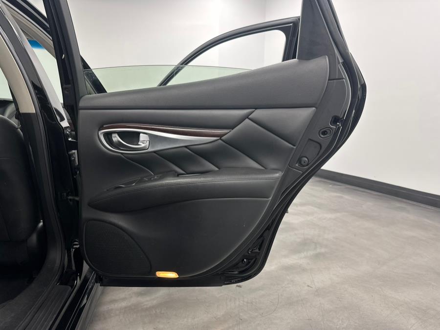 2017 INFINITI Q70 3.7 AWD, available for sale in Elizabeth, New Jersey | M Auto Group. Elizabeth, New Jersey 2017 INFINITI Q70 3.7 AWD, available for sale in Elizabeth, New Jersey | M Auto Group. Elizabeth, New Jersey