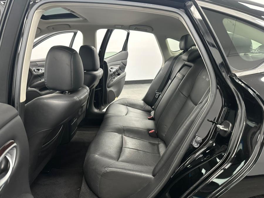 2017 INFINITI Q70 3.7 AWD, available for sale in Elizabeth, New Jersey | M Auto Group. Elizabeth, New Jersey 2017 INFINITI Q70 3.7 AWD, available for sale in Elizabeth, New Jersey | M Auto Group. Elizabeth, New Jersey