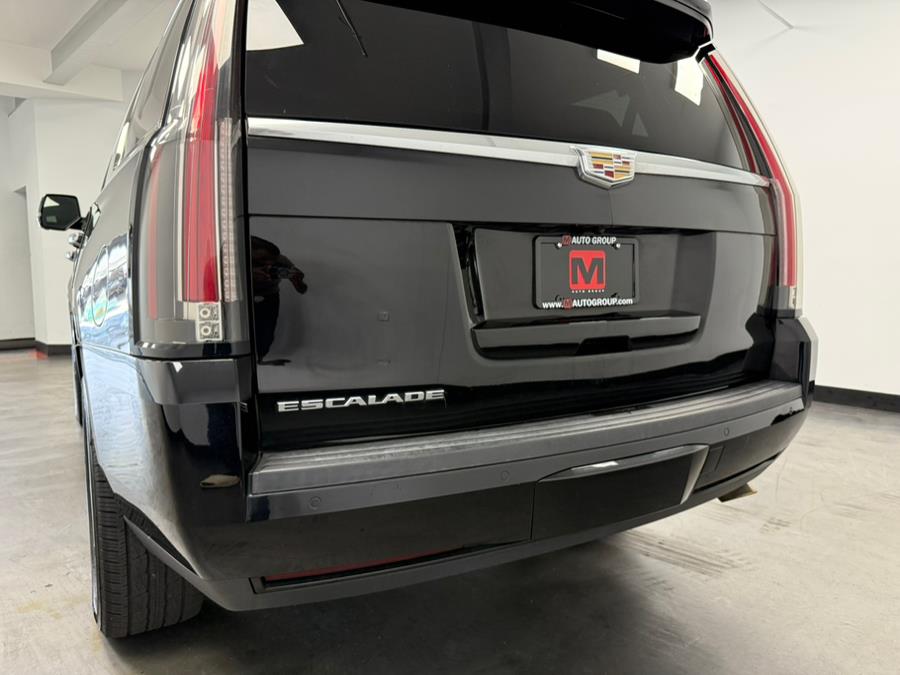 2015 Cadillac Escalade 4WD 4dr Premium, available for sale in Elizabeth, New Jersey | M Auto Group. Elizabeth, New Jersey 2015 Cadillac Escalade 4WD 4dr Premium, available for sale in Elizabeth, New Jersey | M Auto Group. Elizabeth, New Jersey