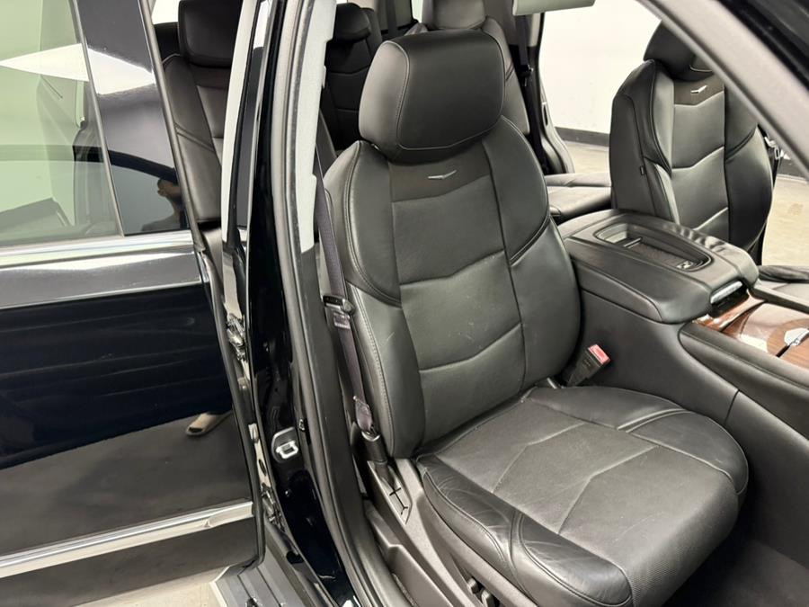 2015 Cadillac Escalade 4WD 4dr Premium, available for sale in Elizabeth, New Jersey | M Auto Group. Elizabeth, New Jersey 2015 Cadillac Escalade 4WD 4dr Premium, available for sale in Elizabeth, New Jersey | M Auto Group. Elizabeth, New Jersey