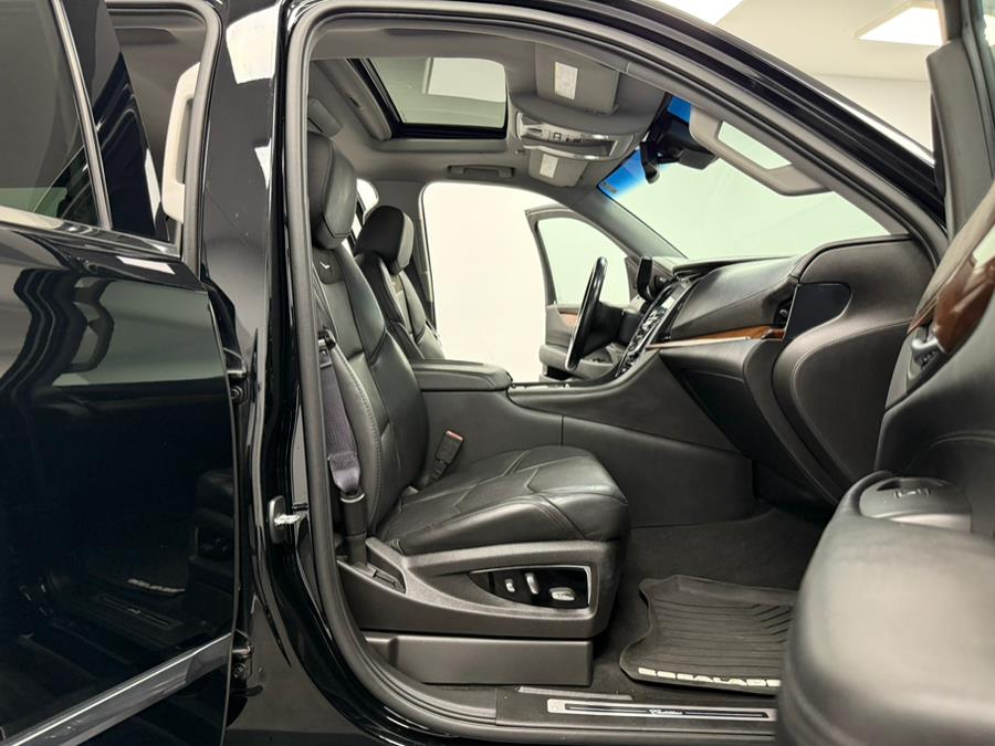 2015 Cadillac Escalade 4WD 4dr Premium, available for sale in Elizabeth, New Jersey | M Auto Group. Elizabeth, New Jersey 2015 Cadillac Escalade 4WD 4dr Premium, available for sale in Elizabeth, New Jersey | M Auto Group. Elizabeth, New Jersey