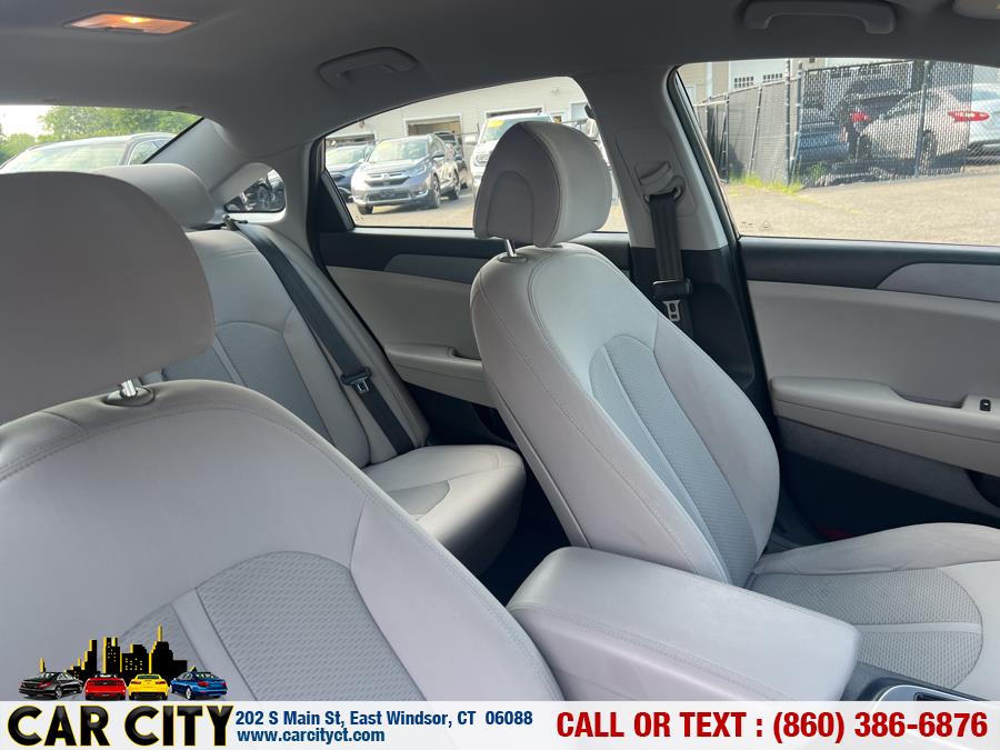 2017 Hyundai Sonata 2.4L, available for sale in East Windsor, Connecticut | Car City LLC. East Windsor, Connecticut 2017 Hyundai Sonata 2.4L, available for sale in East Windsor, Connecticut | Car City LLC. East Windsor, Connecticut