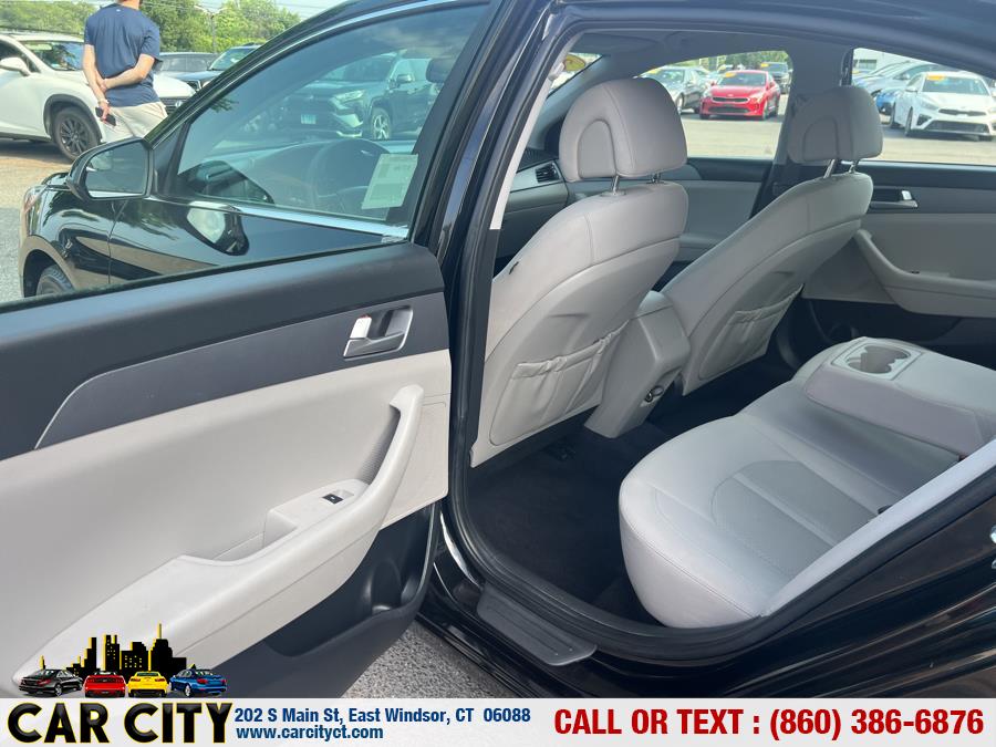 2017 Hyundai Sonata 2.4L, available for sale in East Windsor, Connecticut | Car City LLC. East Windsor, Connecticut 2017 Hyundai Sonata 2.4L, available for sale in East Windsor, Connecticut | Car City LLC. East Windsor, Connecticut