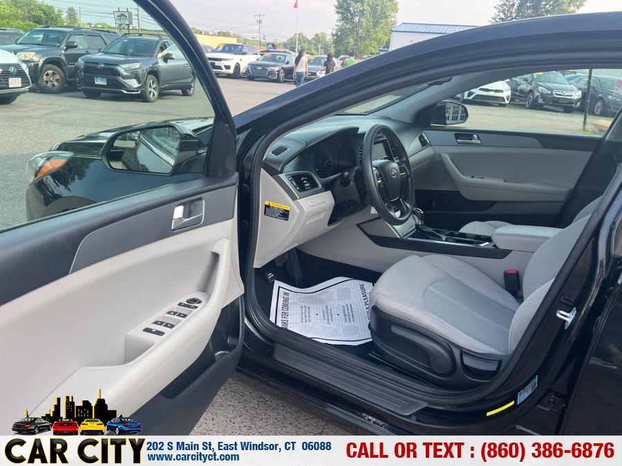 2017 Hyundai Sonata 2.4L, available for sale in East Windsor, Connecticut | Car City LLC. East Windsor, Connecticut 2017 Hyundai Sonata 2.4L, available for sale in East Windsor, Connecticut | Car City LLC. East Windsor, Connecticut