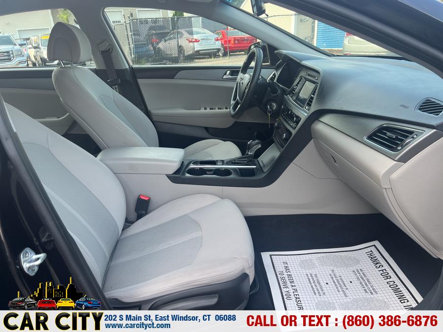 2017 Hyundai Sonata 2.4L, available for sale in East Windsor, Connecticut | Car City LLC. East Windsor, Connecticut 2017 Hyundai Sonata 2.4L, available for sale in East Windsor, Connecticut | Car City LLC. East Windsor, Connecticut