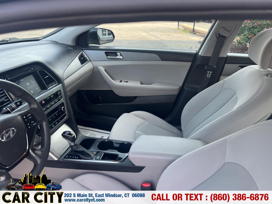 2017 Hyundai Sonata 2.4L, available for sale in East Windsor, Connecticut | Car City LLC. East Windsor, Connecticut 2017 Hyundai Sonata 2.4L, available for sale in East Windsor, Connecticut | Car City LLC. East Windsor, Connecticut
