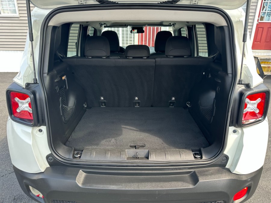 2018 Jeep Renegade Latitude Altitude 4x4, available for sale in Paterson, New Jersey | DZ Automall. Paterson, New Jersey 2018 Jeep Renegade Latitude Altitude 4x4, available for sale in Paterson, New Jersey | DZ Automall. Paterson, New Jersey