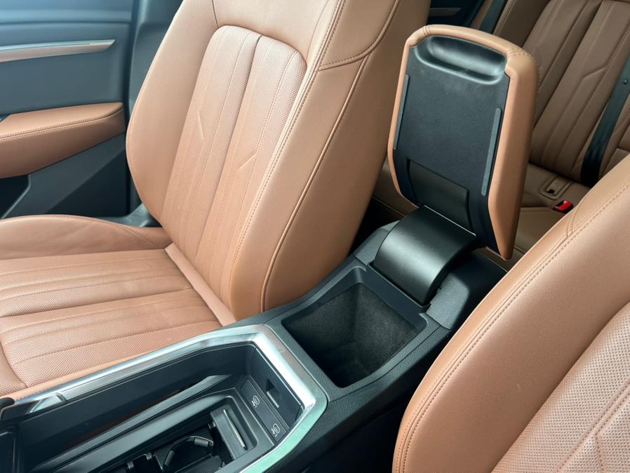 2022 Audi e-tron Premium Plus quattro, available for sale in Daly City, California | Green Light Auto Wholesale. Daly City, California 2022 Audi e-tron Premium Plus quattro, available for sale in Daly City, California | Green Light Auto Wholesale. Daly City, California