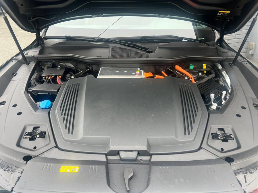 2022 Audi e-tron Premium Plus quattro, available for sale in Daly City, California | Green Light Auto Wholesale. Daly City, California 2022 Audi e-tron Premium Plus quattro, available for sale in Daly City, California | Green Light Auto Wholesale. Daly City, California