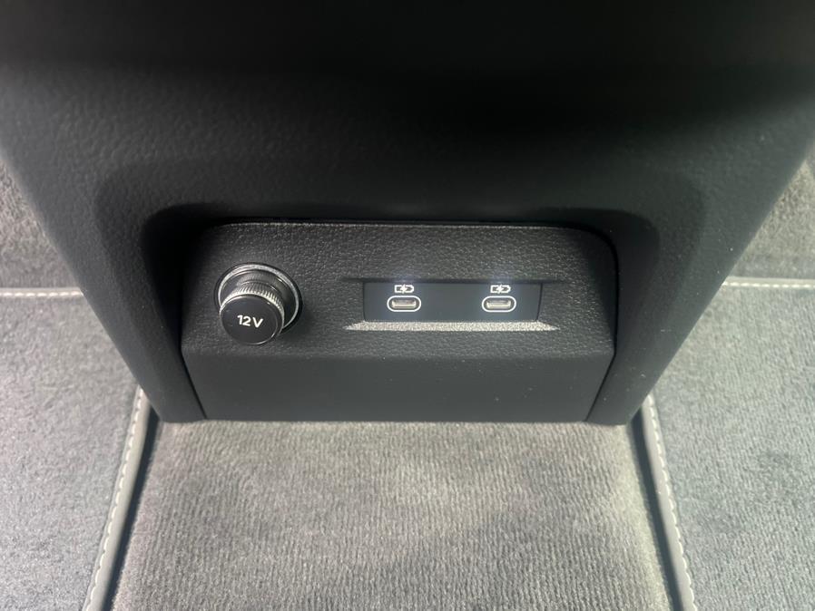 2022 Audi e-tron Premium Plus quattro, available for sale in Daly City, California | Green Light Auto Wholesale. Daly City, California 2022 Audi e-tron Premium Plus quattro, available for sale in Daly City, California | Green Light Auto Wholesale. Daly City, California