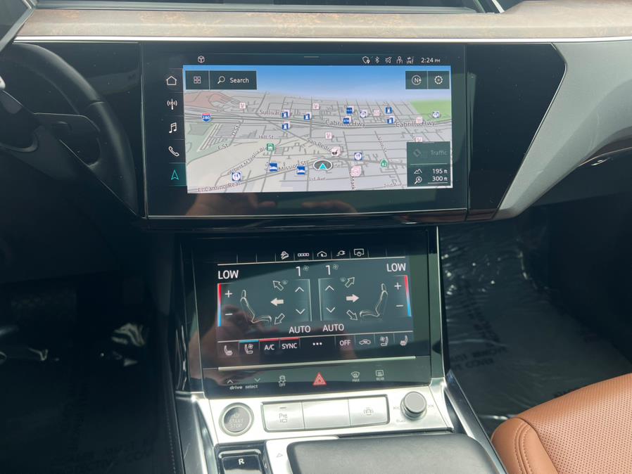2022 Audi e-tron Premium Plus quattro, available for sale in Daly City, California | Green Light Auto Wholesale. Daly City, California 2022 Audi e-tron Premium Plus quattro, available for sale in Daly City, California | Green Light Auto Wholesale. Daly City, California