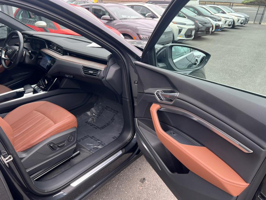 2022 Audi e-tron Premium Plus quattro, available for sale in Daly City, California | Green Light Auto Wholesale. Daly City, California 2022 Audi e-tron Premium Plus quattro, available for sale in Daly City, California | Green Light Auto Wholesale. Daly City, California