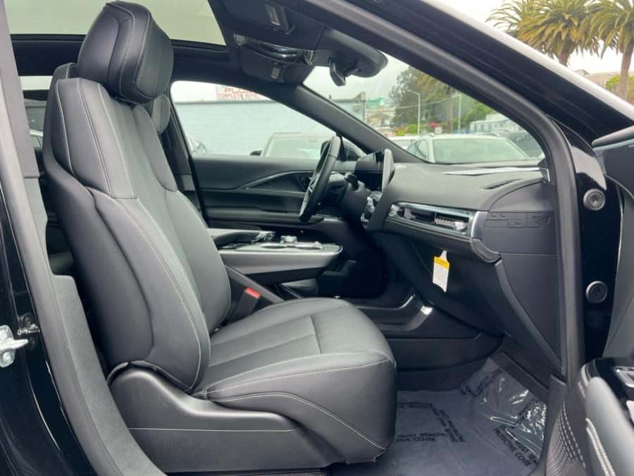 2024 Cadillac LYRIQ Luxury 450E RWD, available for sale in Daly City, California | Green Light Auto Wholesale. Daly City, California 2024 Cadillac LYRIQ Luxury 450E RWD, available for sale in Daly City, California | Green Light Auto Wholesale. Daly City, California