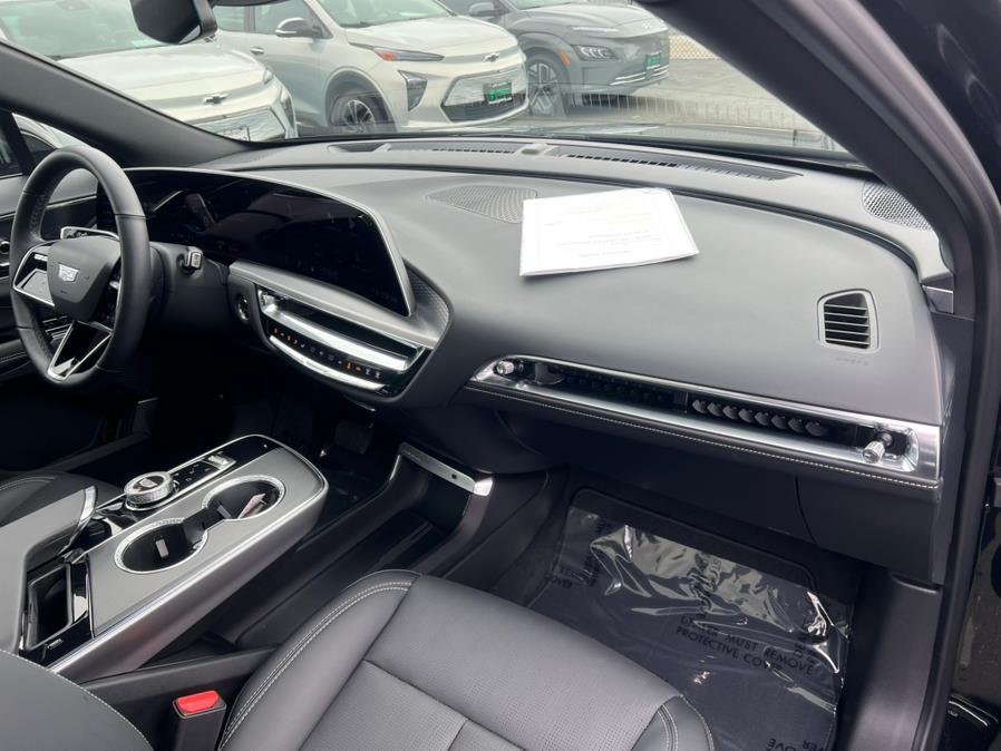 2024 Cadillac LYRIQ Luxury 450E RWD, available for sale in Daly City, California | Green Light Auto Wholesale. Daly City, California 2024 Cadillac LYRIQ Luxury 450E RWD, available for sale in Daly City, California | Green Light Auto Wholesale. Daly City, California