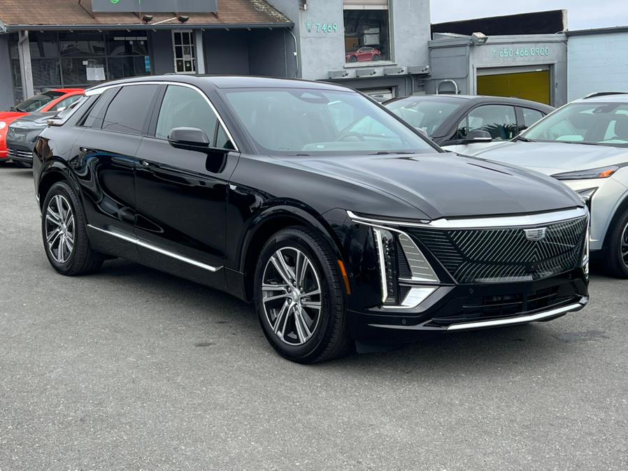 2024 Cadillac LYRIQ Luxury 450E RWD, available for sale in Daly City, California | Green Light Auto Wholesale. Daly City, California 2024 Cadillac LYRIQ Luxury 450E RWD, available for sale in Daly City, California | Green Light Auto Wholesale. Daly City, California