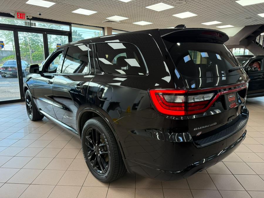 2022 Dodge Durango R/T Plus photo 5