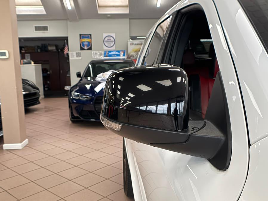2022 Dodge Durango R/T Plus AWD, available for sale in Massapequa Park, New York | Power Motors East. Massapequa Park, New York 2022 Dodge Durango R/T Plus AWD, available for sale in Massapequa Park, New York | Power Motors East. Massapequa Park, New York