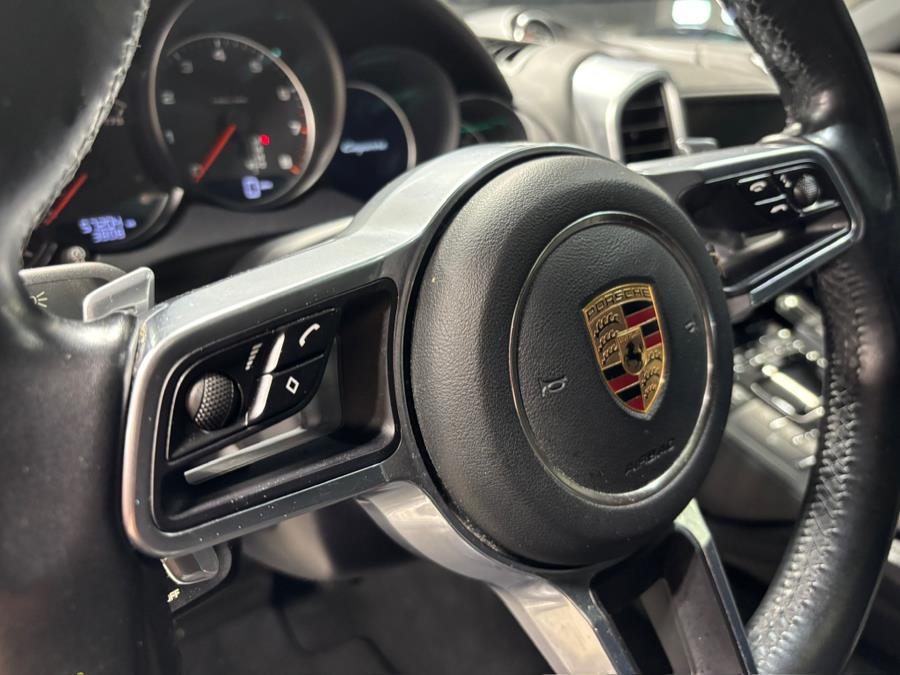 2017 Porsche Cayenne Platinum Edition AWD, available for sale in Prospect, Connecticut | M Sport Motorwerx. Prospect, Connecticut 2017 Porsche Cayenne Platinum Edition AWD, available for sale in Prospect, Connecticut | M Sport Motorwerx. Prospect, Connecticut