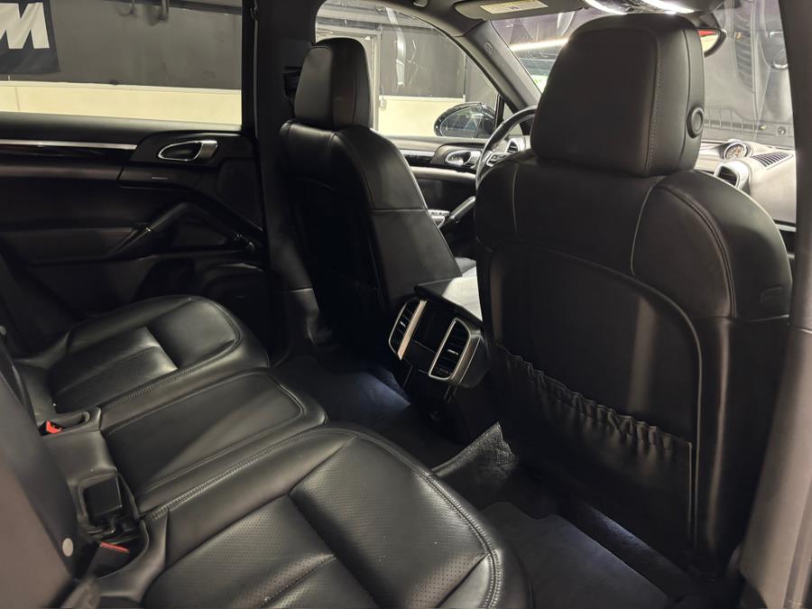 2017 Porsche Cayenne Platinum Edition AWD, available for sale in Prospect, Connecticut | M Sport Motorwerx. Prospect, Connecticut 2017 Porsche Cayenne Platinum Edition AWD, available for sale in Prospect, Connecticut | M Sport Motorwerx. Prospect, Connecticut