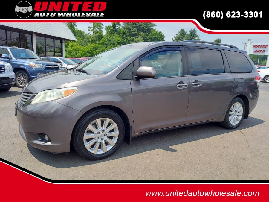 Used 2012 Toyota Sienna in East Windsor, Connecticut | United Auto Sales of E Windsor, Inc. East Windsor, Connecticut