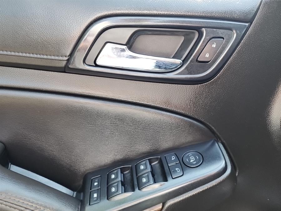 2018 Chevrolet Tahoe 4WD 4dr LT, available for sale in Islip, New York | L.I. Auto Gallery. Islip, New York 2018 Chevrolet Tahoe 4WD 4dr LT, available for sale in Islip, New York | L.I. Auto Gallery. Islip, New York