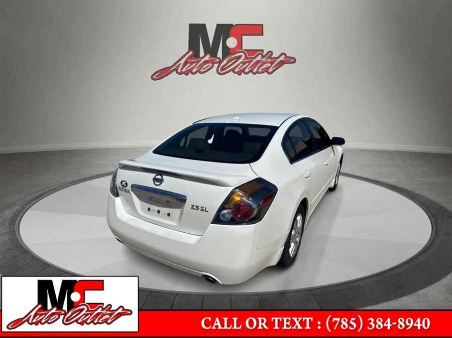 2011 Nissan Altima 4dr Sdn I4 CVT 2.5 SL, available for sale in Colby, Kansas | M C Auto Outlet Inc. Colby, Kansas 2011 Nissan Altima 4dr Sdn I4 CVT 2.5 SL, available for sale in Colby, Kansas | M C Auto Outlet Inc. Colby, Kansas