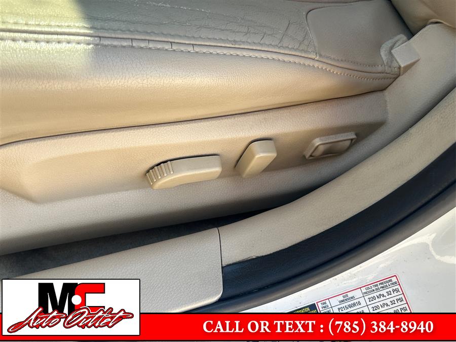 2011 Nissan Altima 4dr Sdn I4 CVT 2.5 SL, available for sale in Colby, Kansas | M C Auto Outlet Inc. Colby, Kansas 2011 Nissan Altima 4dr Sdn I4 CVT 2.5 SL, available for sale in Colby, Kansas | M C Auto Outlet Inc. Colby, Kansas