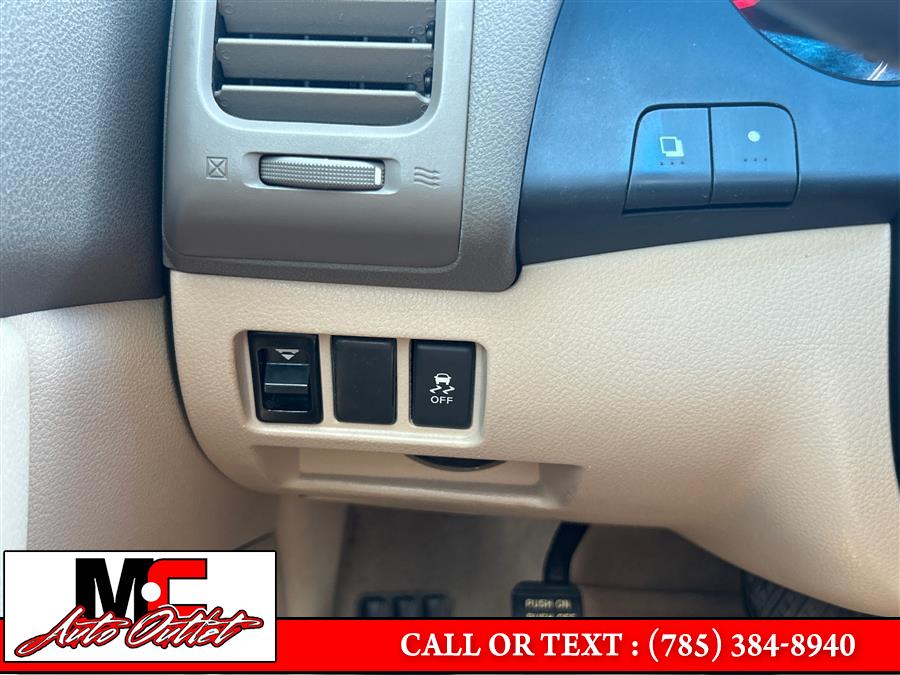 2011 Nissan Altima 4dr Sdn I4 CVT 2.5 SL, available for sale in Colby, Kansas | M C Auto Outlet Inc. Colby, Kansas 2011 Nissan Altima 4dr Sdn I4 CVT 2.5 SL, available for sale in Colby, Kansas | M C Auto Outlet Inc. Colby, Kansas