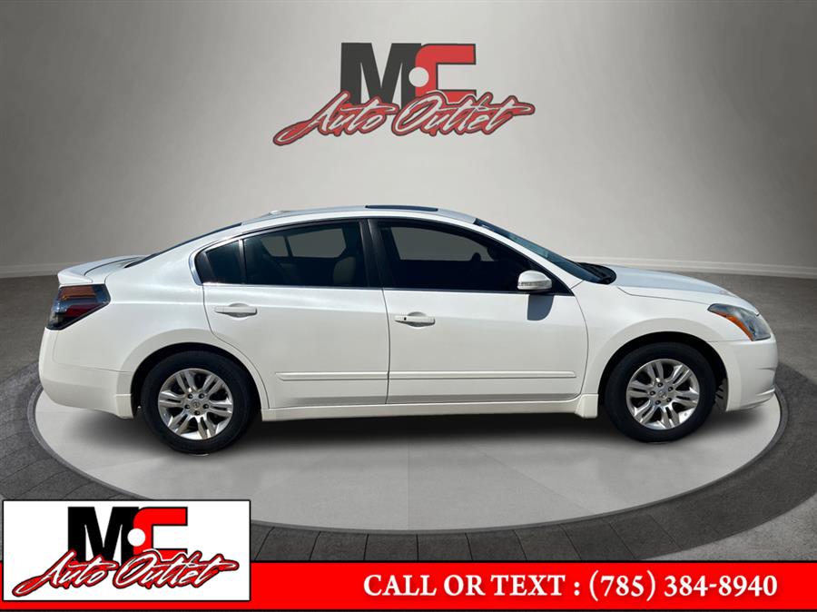 2011 Nissan Altima 4dr Sdn I4 CVT 2.5 SL, available for sale in Colby, Kansas | M C Auto Outlet Inc. Colby, Kansas 2011 Nissan Altima 4dr Sdn I4 CVT 2.5 SL, available for sale in Colby, Kansas | M C Auto Outlet Inc. Colby, Kansas