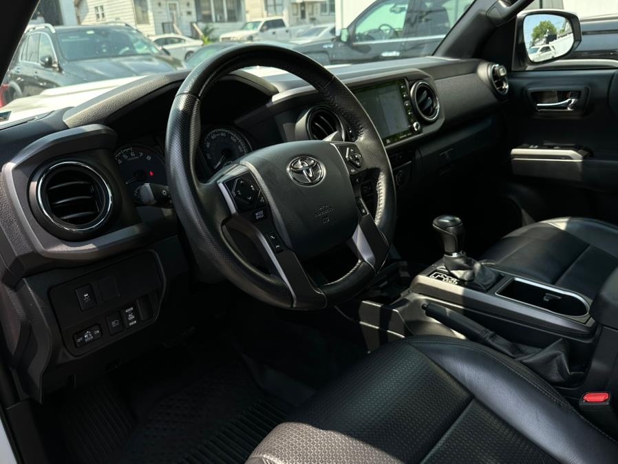 2020 Toyota Tacoma 4WD TRD Sport Double Cab 5'' Bed V6 AT (Natl), available for sale in Hillside, New Jersey | Champion Auto Hillside. Hillside, New Jersey 2020 Toyota Tacoma 4WD TRD Sport Double Cab 5'' Bed V6 AT (Natl), available for sale in Hillside, New Jersey | Champion Auto Hillside. Hillside, New Jersey
