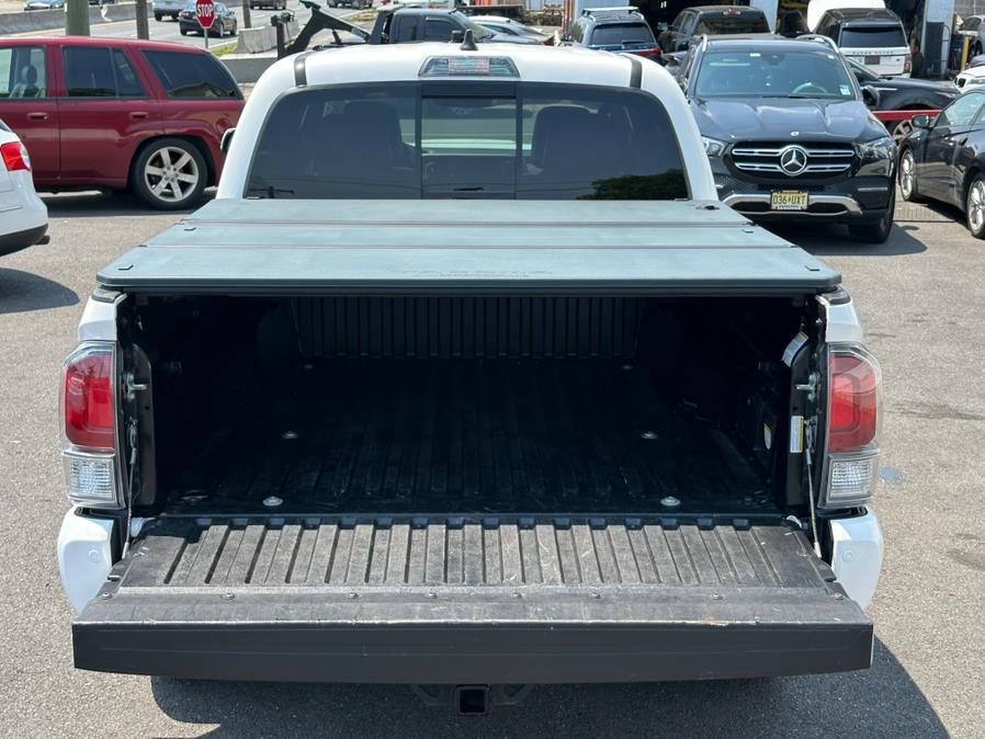2020 Toyota Tacoma 4WD TRD Sport Double Cab 5'' Bed V6 AT (Natl), available for sale in Hillside, New Jersey | Champion Auto Hillside. Hillside, New Jersey 2020 Toyota Tacoma 4WD TRD Sport Double Cab 5'' Bed V6 AT (Natl), available for sale in Hillside, New Jersey | Champion Auto Hillside. Hillside, New Jersey