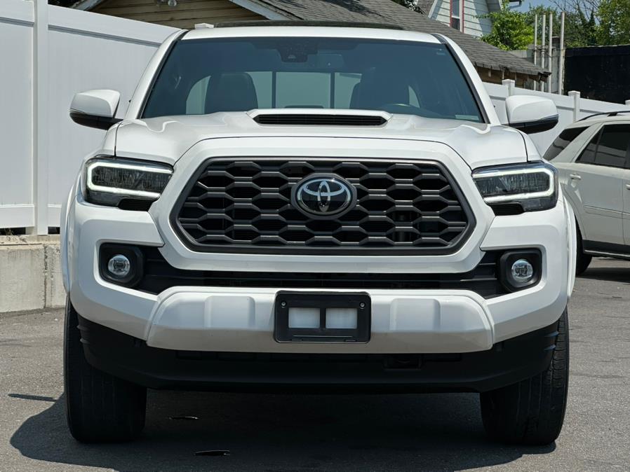 2020 Toyota Tacoma 4WD TRD Sport Double Cab 5'' Bed V6 AT (Natl), available for sale in Hillside, New Jersey | Champion Auto Hillside. Hillside, New Jersey 2020 Toyota Tacoma 4WD TRD Sport Double Cab 5'' Bed V6 AT (Natl), available for sale in Hillside, New Jersey | Champion Auto Hillside. Hillside, New Jersey