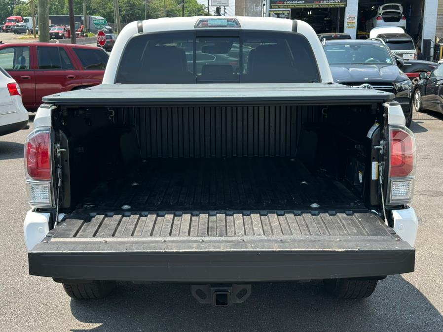 2020 Toyota Tacoma 4WD TRD Sport Double Cab 5'' Bed V6 AT (Natl), available for sale in Hillside, New Jersey | Champion Auto Hillside. Hillside, New Jersey 2020 Toyota Tacoma 4WD TRD Sport Double Cab 5'' Bed V6 AT (Natl), available for sale in Hillside, New Jersey | Champion Auto Hillside. Hillside, New Jersey