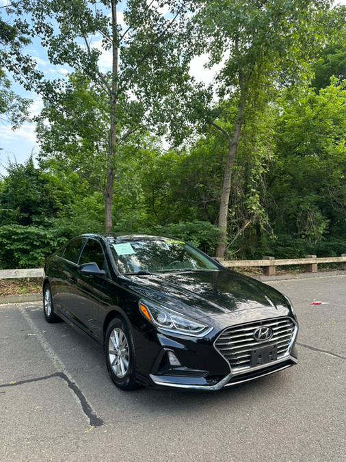 Used 2018 Hyundai Sonata in New Britain, Connecticut | Supreme Automotive. New Britain, Connecticut