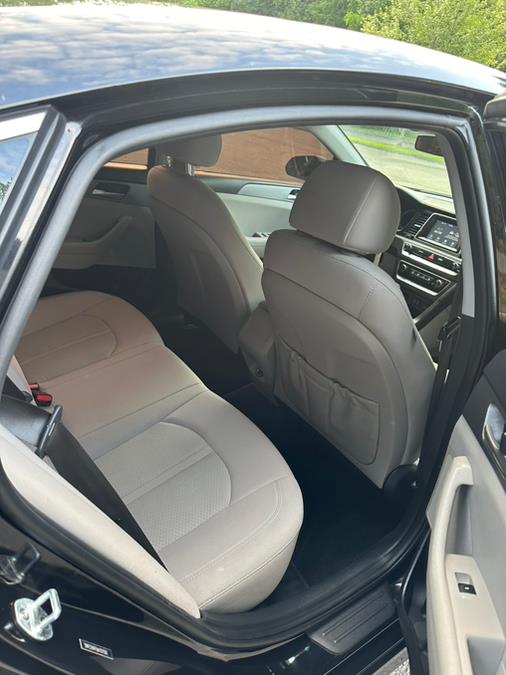 2018 Hyundai Sonata SE 2.4L, available for sale in New Britain, Connecticut | Supreme Automotive. New Britain, Connecticut 2018 Hyundai Sonata SE 2.4L, available for sale in New Britain, Connecticut | Supreme Automotive. New Britain, Connecticut