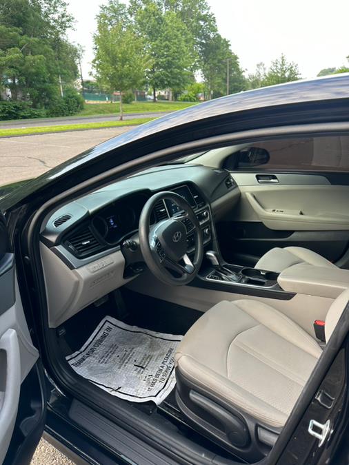 2018 Hyundai Sonata SE 2.4L, available for sale in New Britain, Connecticut | Supreme Automotive. New Britain, Connecticut 2018 Hyundai Sonata SE 2.4L, available for sale in New Britain, Connecticut | Supreme Automotive. New Britain, Connecticut