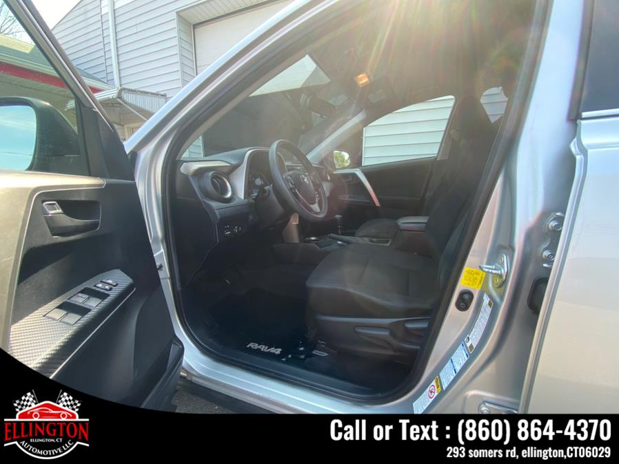 2014 Toyota RAV4 AWD 4dr LE (Natl), available for sale in Ellington, Connecticut | Ellington Automotive LLC. Ellington, Connecticut 2014 Toyota RAV4 AWD 4dr LE (Natl), available for sale in Ellington, Connecticut | Ellington Automotive LLC. Ellington, Connecticut
