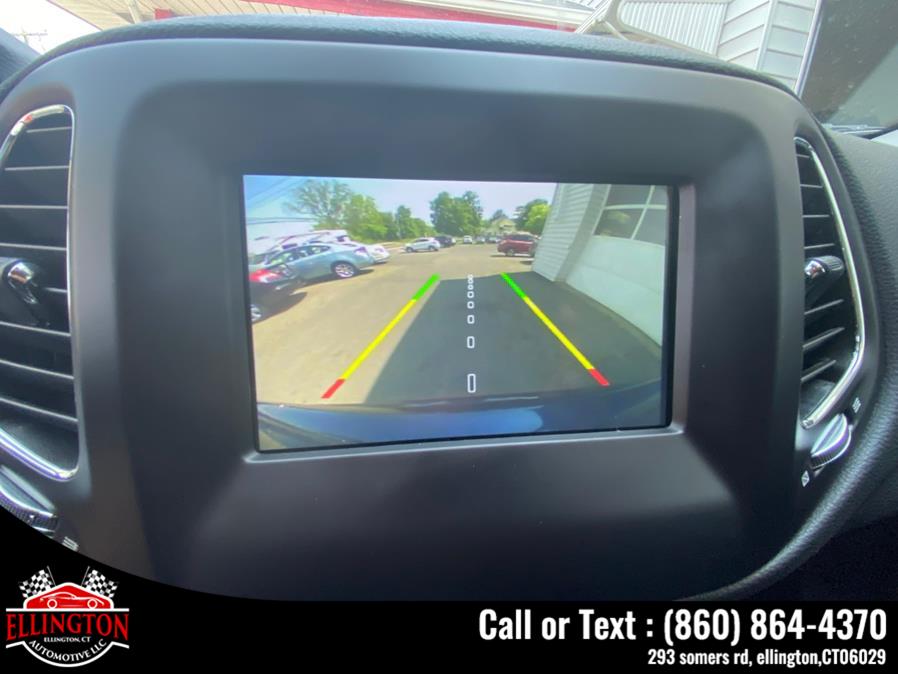 2018 Jeep Compass Latitude 4x4, available for sale in Ellington, Connecticut | Ellington Automotive LLC. Ellington, Connecticut 2018 Jeep Compass Latitude 4x4, available for sale in Ellington, Connecticut | Ellington Automotive LLC. Ellington, Connecticut