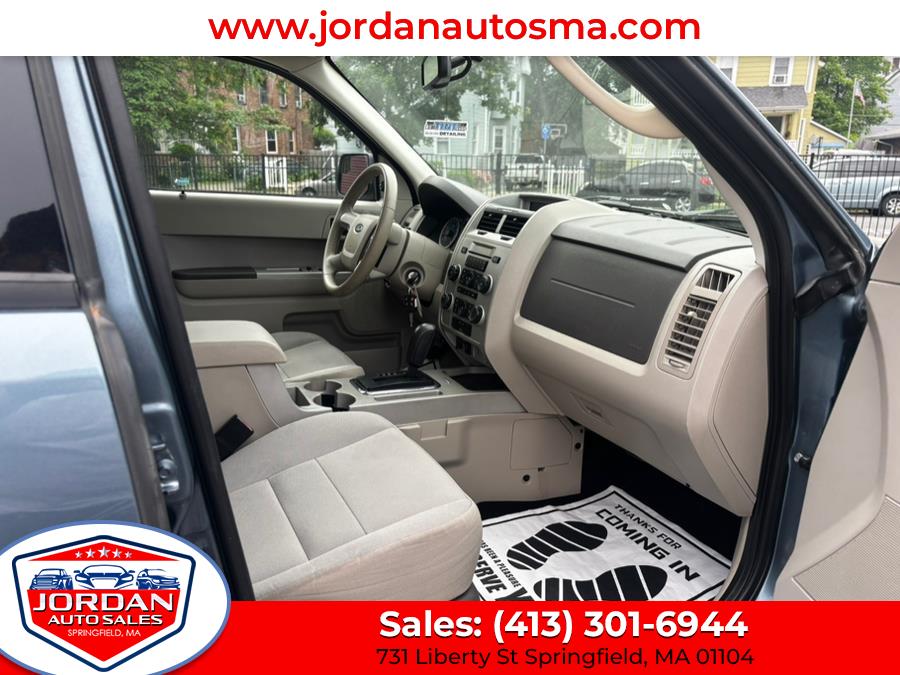 2012 Ford Escape 4WD 4dr XLT, available for sale in Springfield, Massachusetts | Jordan Auto Sales. Springfield, Massachusetts 2012 Ford Escape 4WD 4dr XLT, available for sale in Springfield, Massachusetts | Jordan Auto Sales. Springfield, Massachusetts